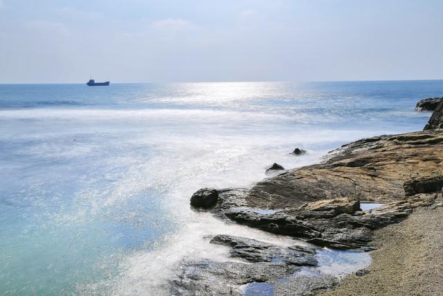 与自己的裂痕共处，疗愈不是变成别人，而是回到自己