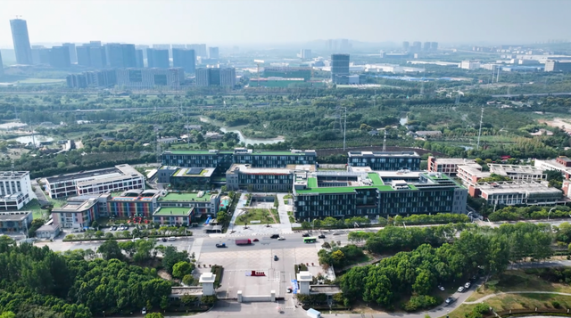在京召开！这一重磅世界大会举行，东大校长出席作报告！