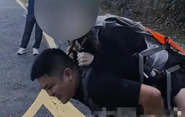 广东女子登山脚崴，被陌生小伙背40分钟下山，恶心的一幕却出现了