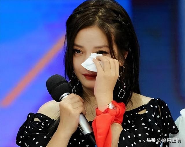 翻身无望！49岁赵薇近况再曝，胃癌传闻真相大白，善恶终有报