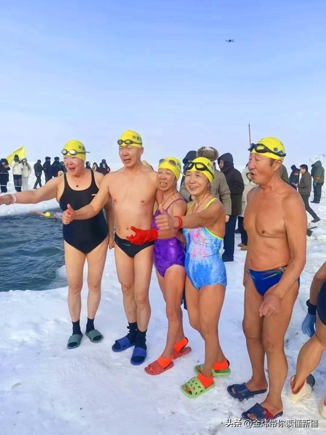 乌伦古湖黄金海岸景区借福海冬捕节分会场东风全力“添柴”冰雪游