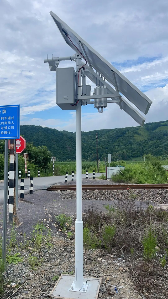 AI+物联网点亮沿线“千里眼”，守护铁路“大动脉”