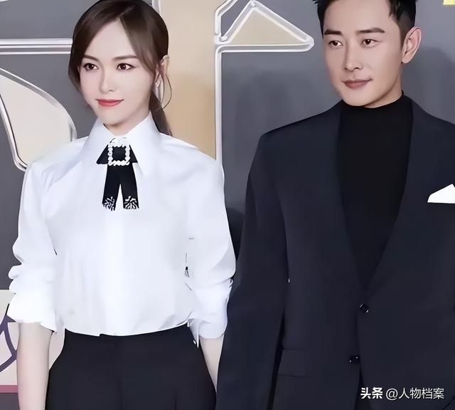 婚变传闻后，罗晋携任素汐与母亲去祈福，撕碎了唐嫣最后一丝体面