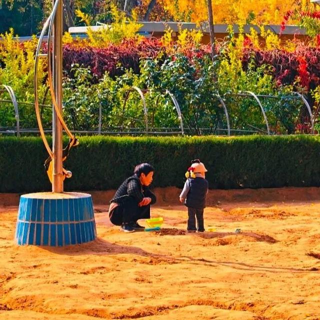 七里河畔晨光好 文明城市气象新