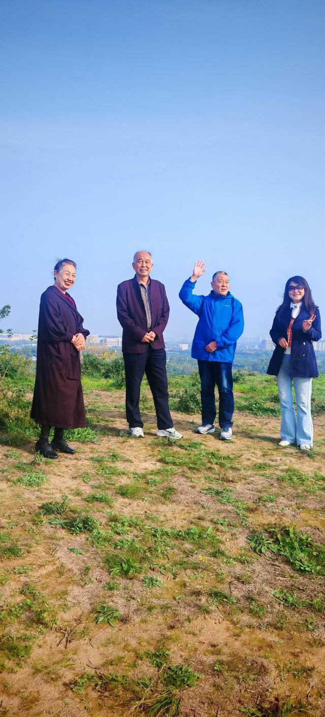 【与多位友人渭北一日游】