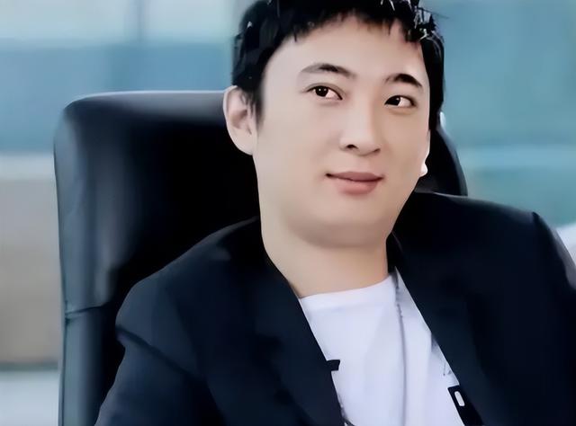 官媒发文，38岁王思聪再破天花板	，让王健林和整个商界沉默了