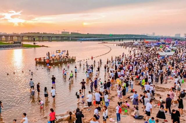 长春肆季南河岸线公园为何能持续火热？