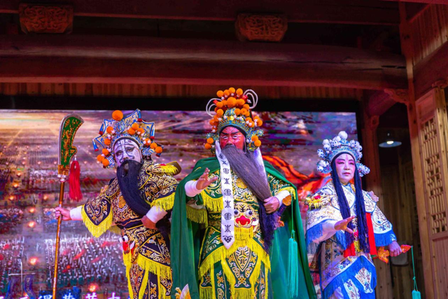 GO!皖南最舒服的温度，就该去新安江山水画廊乘船入画！