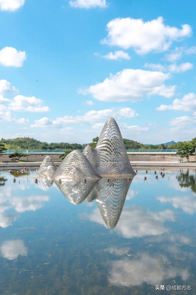 成都版“天空之境”上线！遛娃打卡两不误→