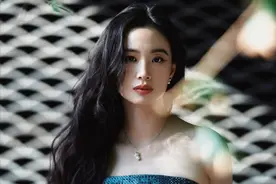 平遥这一晚，秦海璐的胸，马苏的腿，都败给了李梦的“高级脸”图片