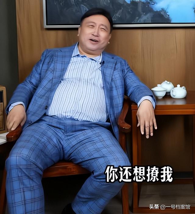 陪睡陪玩只是冰山一角，继岳云鹏后，王晶再曝潜规则 杨幂都遭了殃
