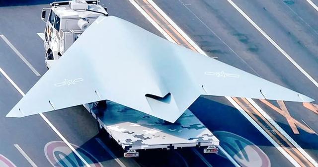 “四川舰	”出海兵贵神速，巨舰还没服役就已形成威慑