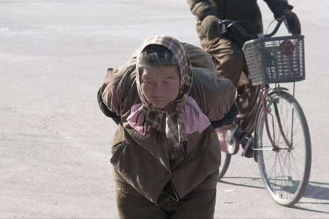 船到朝鲜，船员有新发现，七八十年代乡村活法升级，令人不可思议