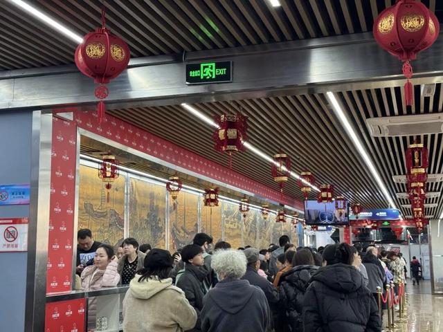 地标打卡火爆新春！“天津之眼”摩天轮实现马年运营“开门红”