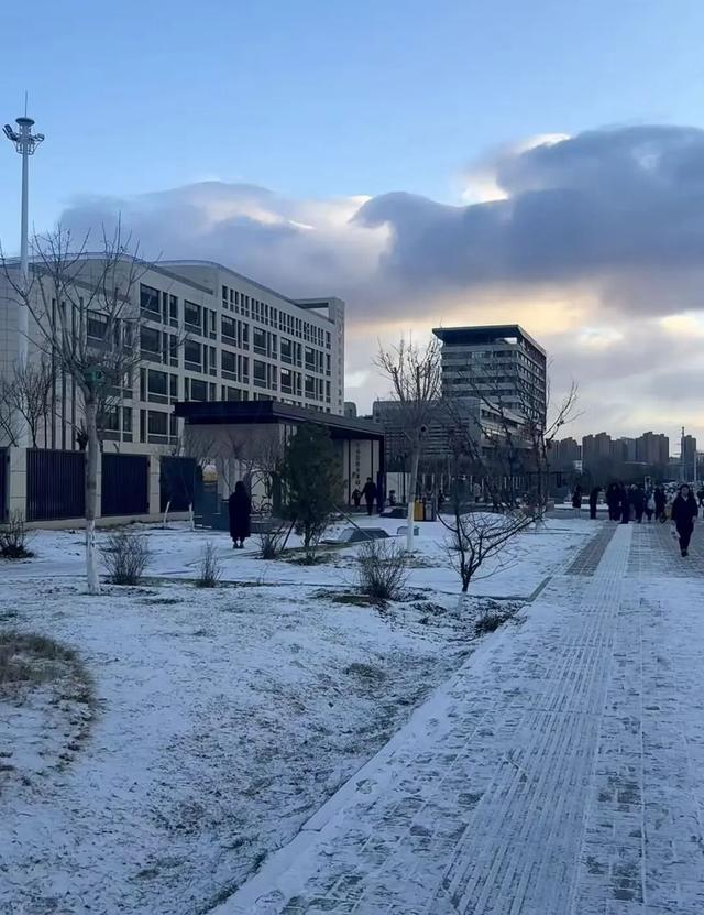 呼和浩特初雪已到位，你准备好了吗？