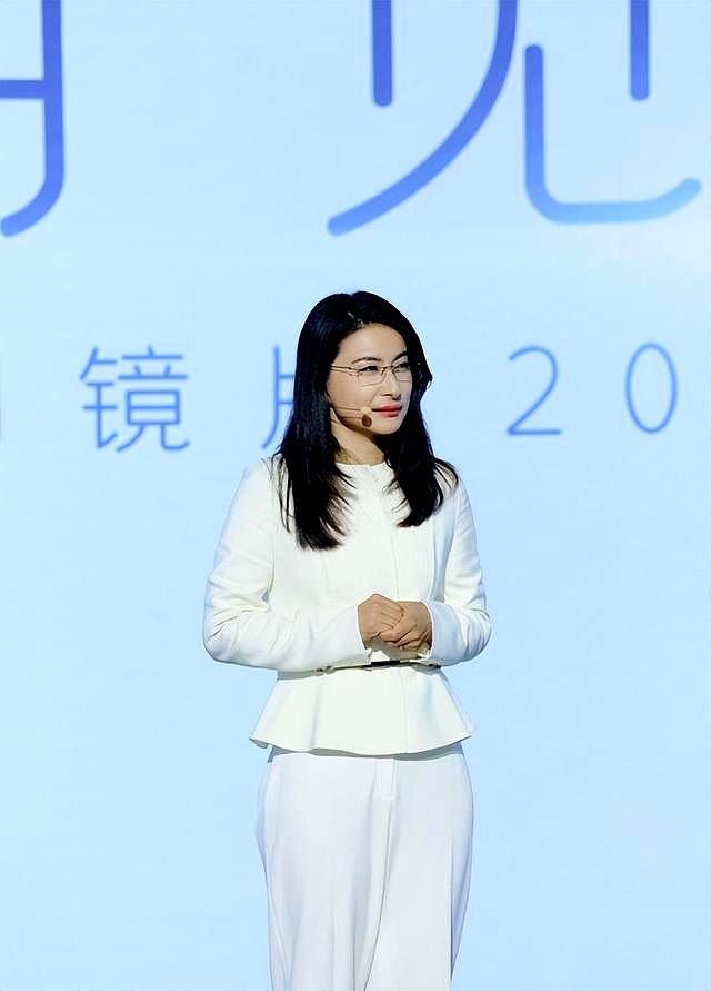 郭晶晶代言出事没一周，令人担心的事发生，霍启刚的做法让人意外