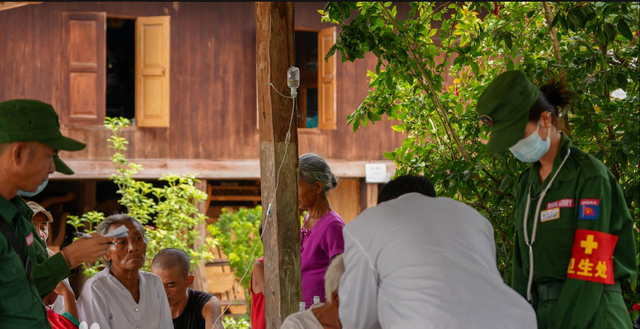 这个地区虽不属于中国，但他们早就把北京视为首都，说汉语穿汉服