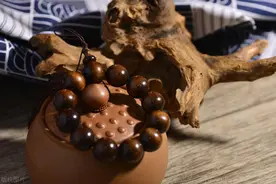 道教雷击木：为何桃木被雷劈后，成了“驱邪天花板”？图片