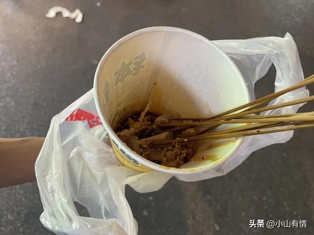 四川广汉有两条美食街，不是本地人真找不到