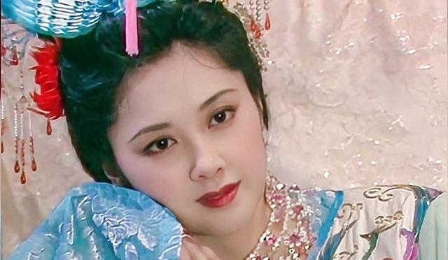 看见73岁朱琳老去的模样，才发现：八十年代大陆第一美女名不虚传