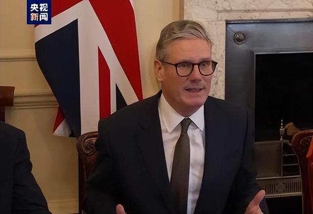 两件事得罪中国，英国首相访华行程黄了，中方已确认将其拒之门外