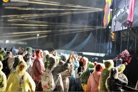 重塑“诗和远方” 走出特色之路 ——乌鲁木齐市旅游发展驶入快车道图片