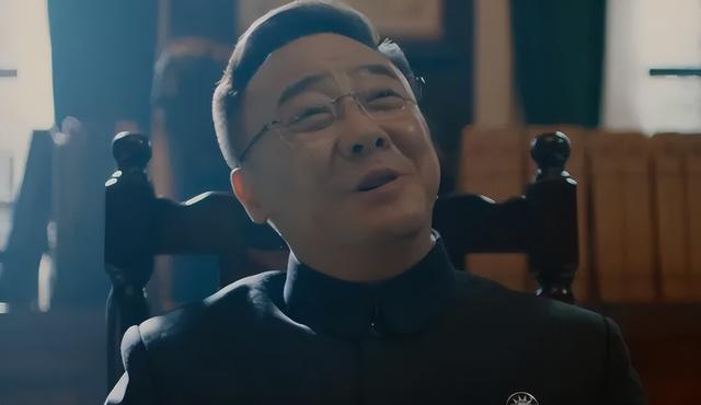 给过去10年最好的谍战剧排个名：《沉默的荣耀》第6，《风筝》第2