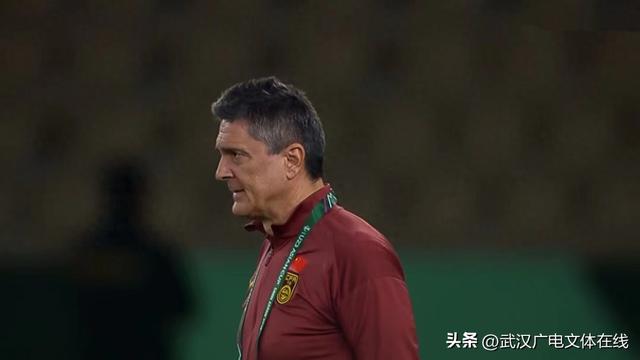 势如破竹气贯长虹！中国U23男足完胜越南 零失球挺进亚洲杯决赛再创历史！