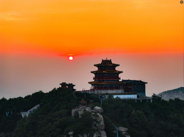逃离酷暑，邂逅19℃的夏天——沂山，你的天然清凉秘境