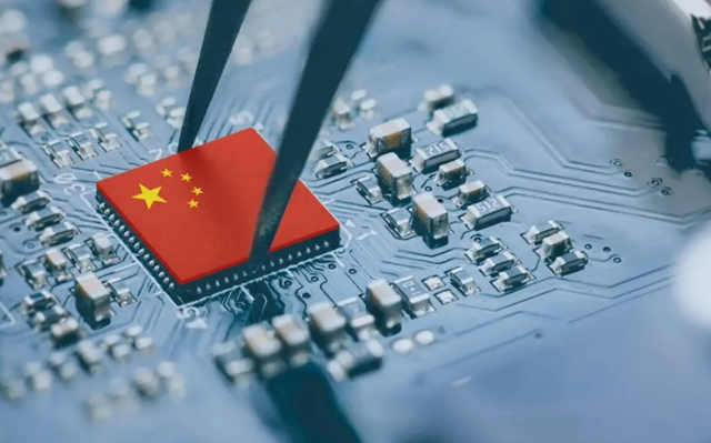 荷兰光刻机，还是不卖给中国，中方发出呼吁，芯片国产化势在必行