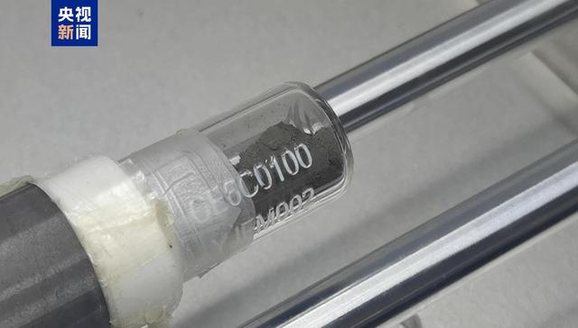 月球土壤为何异常黏？嫦娥六号揭月壤玄机，科研发现影响未来登月