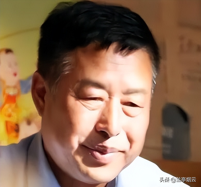 黑龙江大叔养6000只大鹅，不料被大雁“拐走”近半，次年奇迹出现