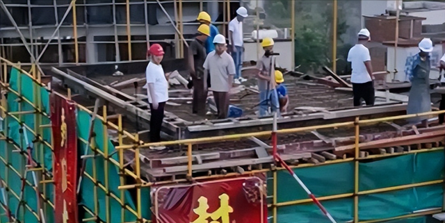 各有目的！全红婵家别墅正式封顶，令人不适的事发生，还不止一件