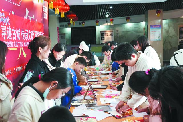 长城铸文脉 实景启新知