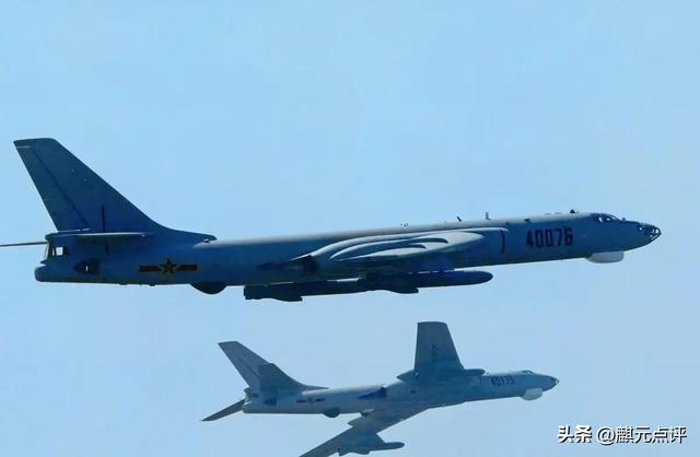 高市还没登上访美飞机，美日突然联手派兵，决不许中国改变现状？