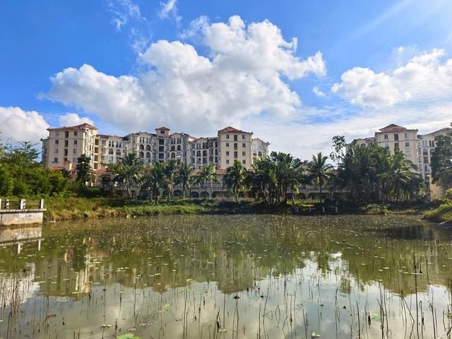 又回海南天来泉