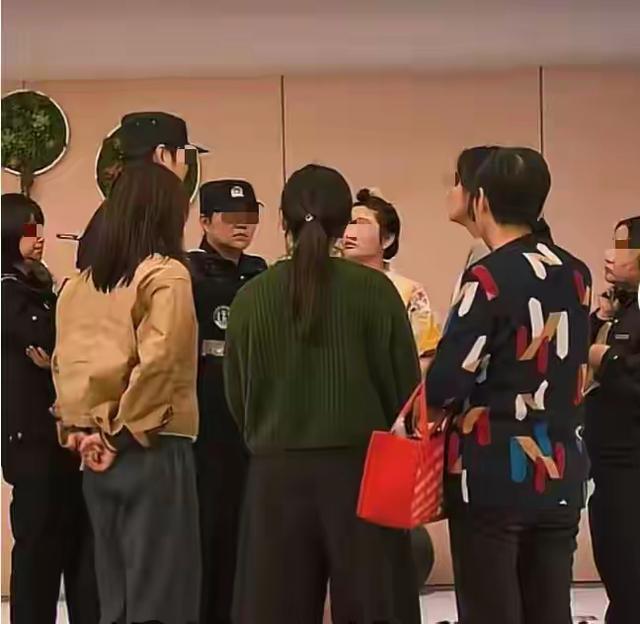 女孩发视频称父看其洗澡，郑州荥阳警方介入，妇联：视频不实