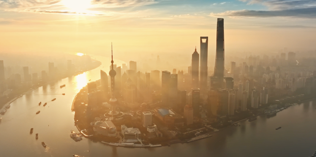 这里，是与世界同频的远见