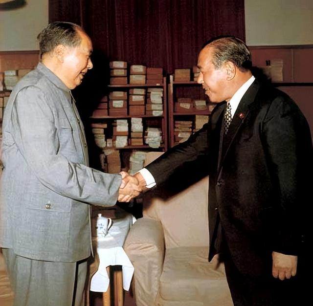 下台前，日首相石破茂要当着193国的面	，向中国全面道歉？
