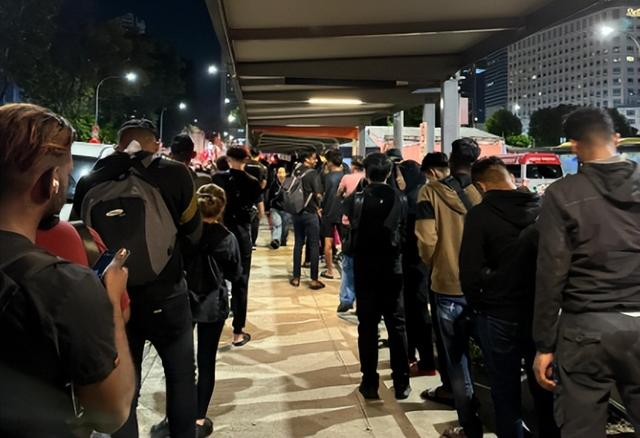 砸10亿新元赌未来！新加坡滨海湾大搞康养地标，是福利还是负担？