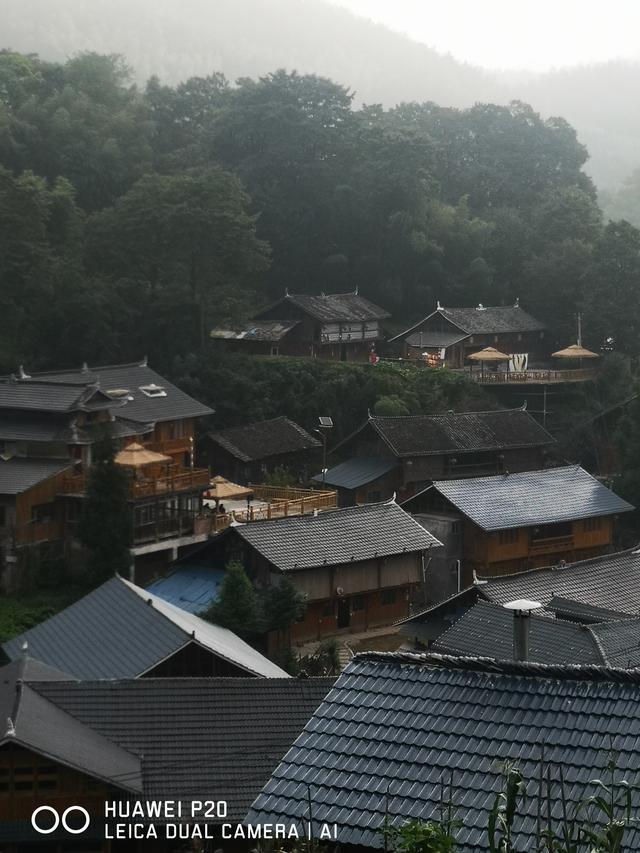 酷暑中探秘雪峰山巅峰的奥妙
