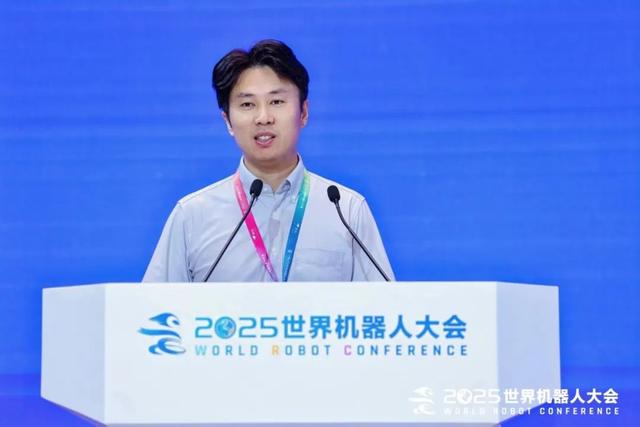专家观点 | 技术融合 打造机器人智慧升级新引擎