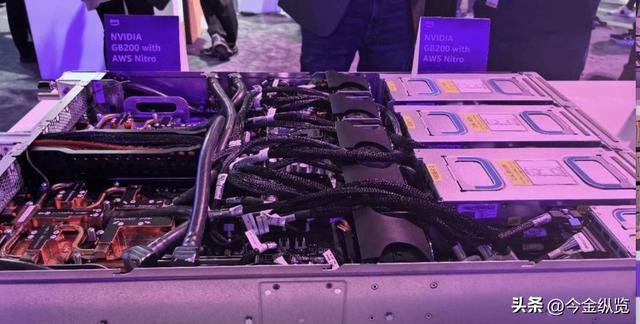 AWS新画“超级大饼”？不硬刚英伟达	，却要赚翻AI！这大饼真香！