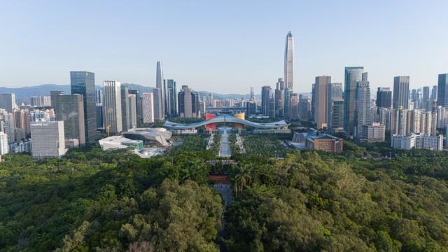 爆了【深圳福田攻略】99%游客错过！CBD里竟藏着一座“天空之城”