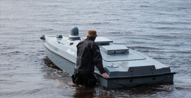 突发！普京下令炸平港口！眼看冲突大局已定，北约也向乌克兰开炮