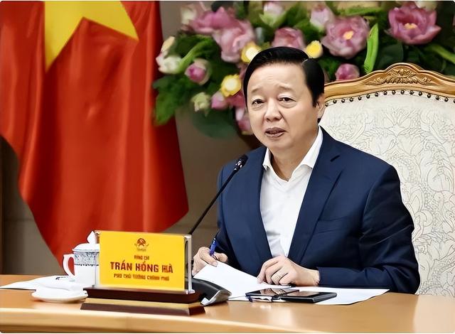 越南对中国提出请求，中越铁路同轨后，高铁技术应对越南分享？