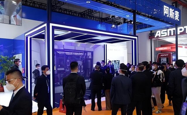 无视美国阻拦,荷兰执意向中国出售大批光刻机,外媒：ASML太狡猾