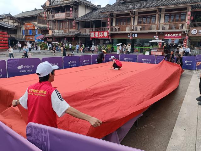 相思小镇“非遗新生八桂漫游计划活动”志愿服务活动