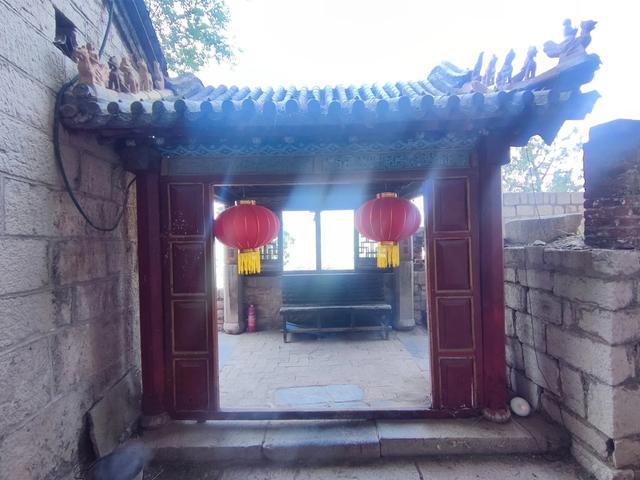 博山青龙山古建筑群，城寨结合，构思巧妙，不虚此行