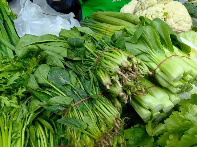 立冬将至，涨价最猛的不是黄瓜西红柿，而是这5样，比肉还要贵！